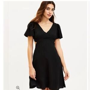 Loft Women's Black Cutout Side Short Sleeve V Neckline Flutter Dress NWOT Size 4